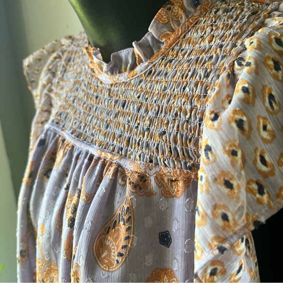 Maison d'Amelie Smocked Ruffle Sleeve Lavender Blouse Paisley Print Top Size M - Picture 5 of 10